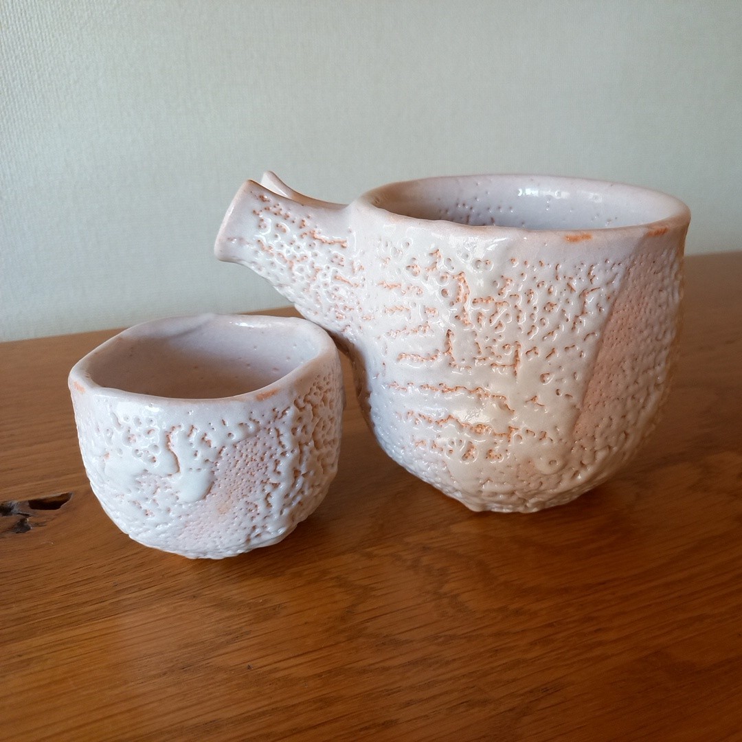 美濃焼き手作り志野酒器セット