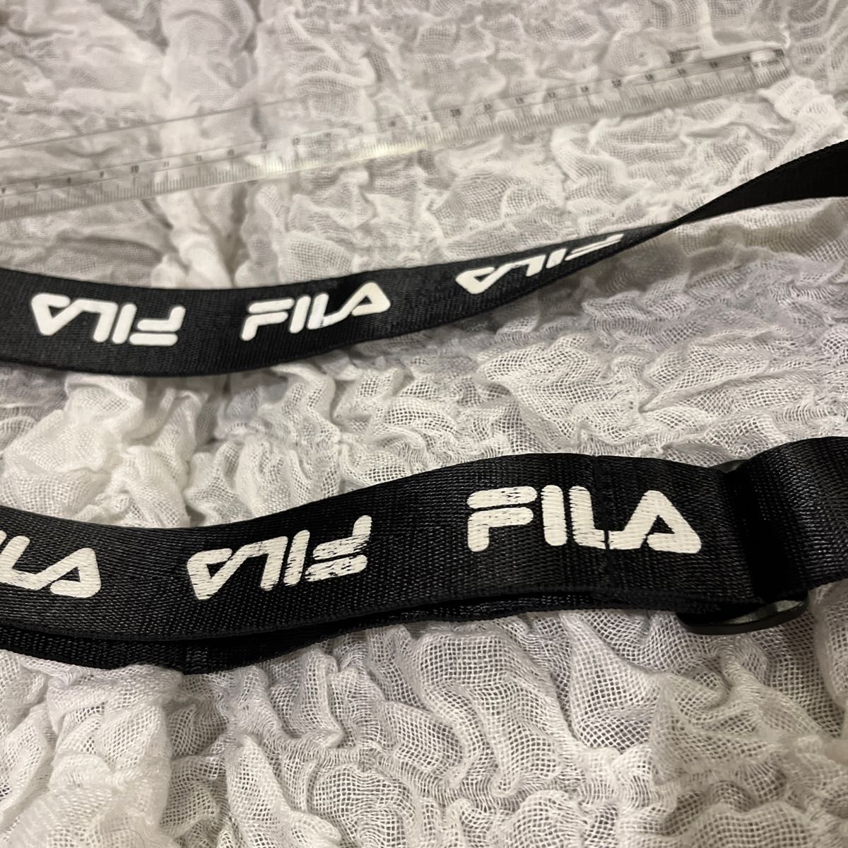 FILA フィラ　ショルダーバッグ　LOVETOXIC