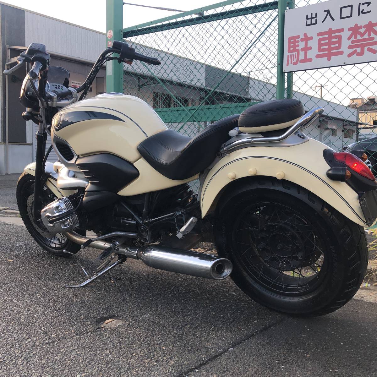 希少 BMW R1200C 低走行18029㎞ アメリカン クルーザー LED 希少 BMW R1200C 低走行18029㎞ アメリカン クルーザー LED