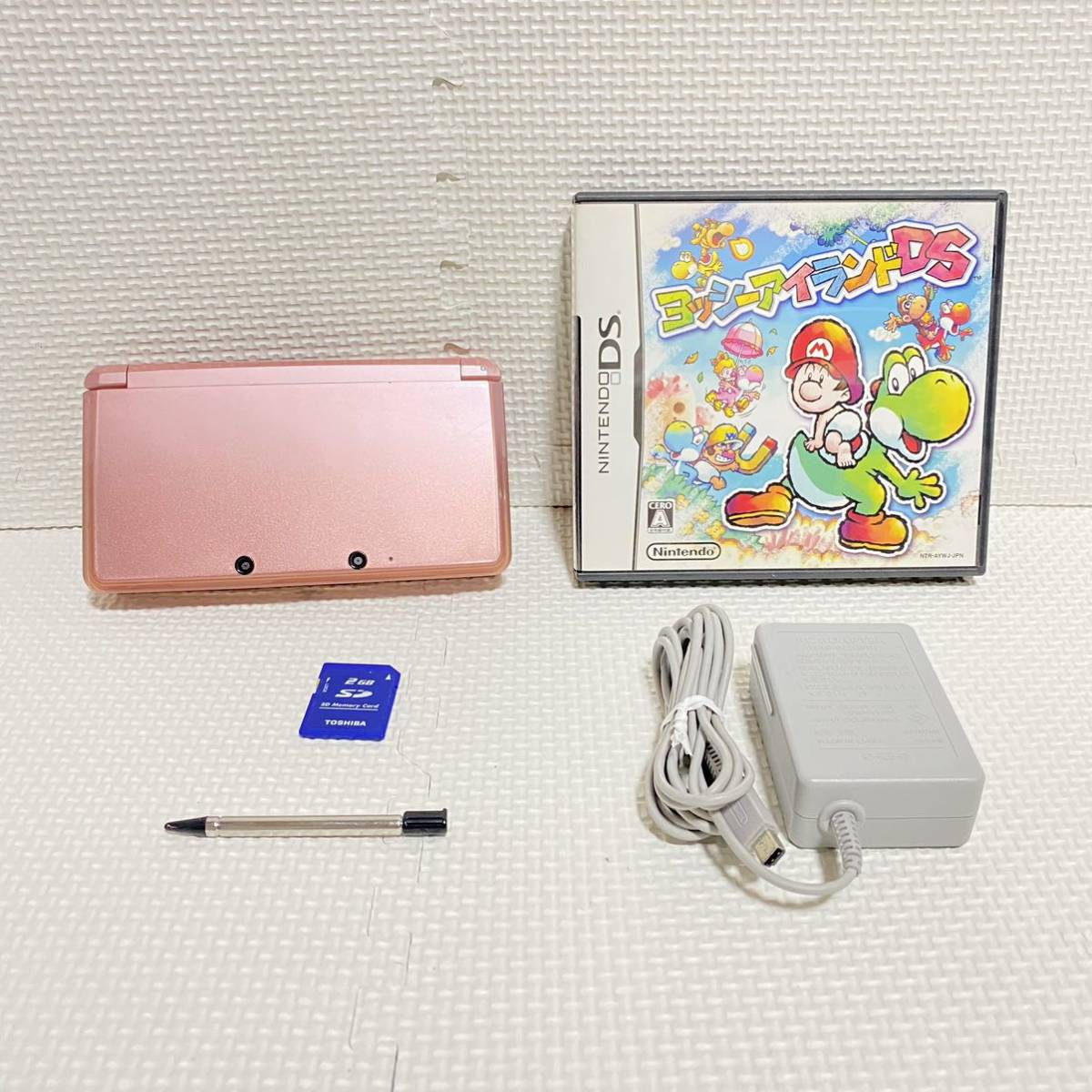 1円 2GB SDカード付き ニンテンドー3DS ミスティ ピンク Nintendo