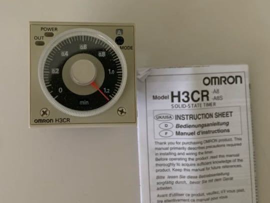 新品 OMRON H3CR-A8 ソリッドステート タイマー アナログ オムロン _画像2