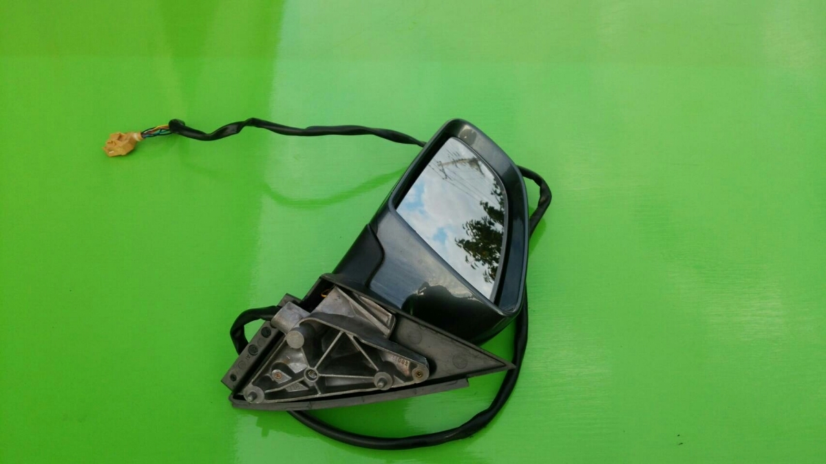  Audi A4 B7 8EALT left door mirror gray 