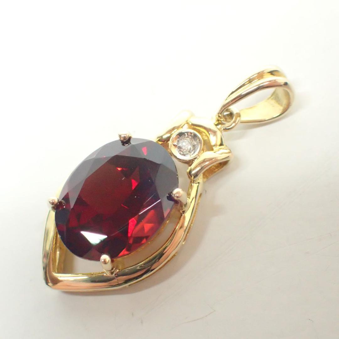 E908 Top Top 18k 750 Garnet Diamond