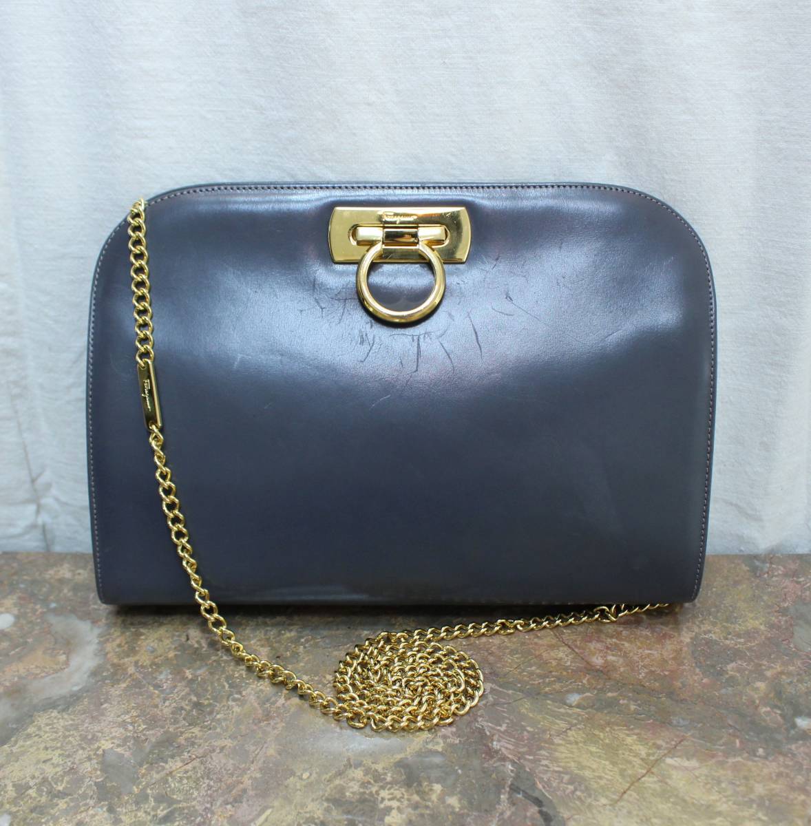 Salvatore Ferragamo GANCINI CHAIN LEATHER SHOULDER BAG MADE IN