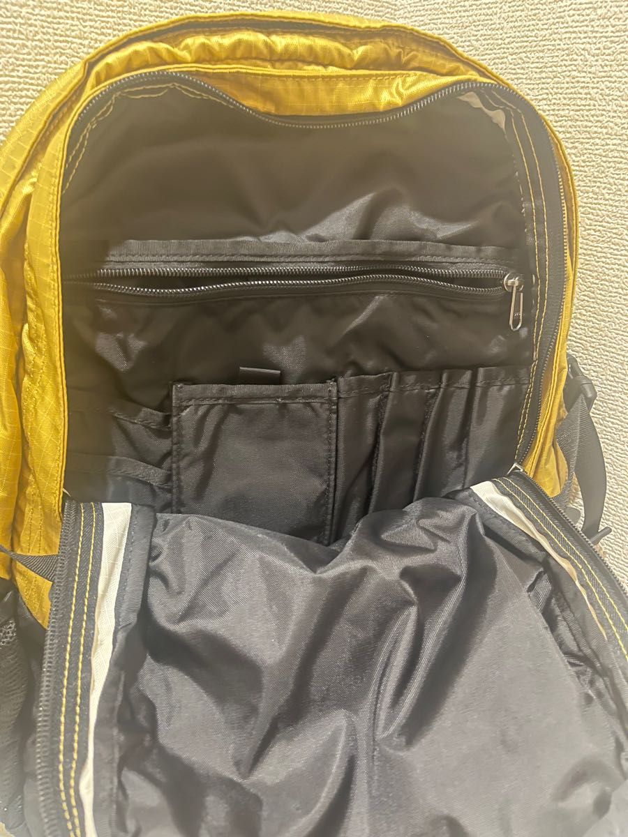 supreme × North Face リュック ゴールド|Yahoo!フリマ(旧PayPayフリマ)