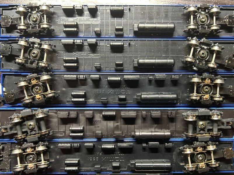 Tomix・KATO 24系25形金帯車 寝台特急エルム編成10両セット item Tomix・KATO 24系25形金帯車 寝台特急エルム編成10両セット item