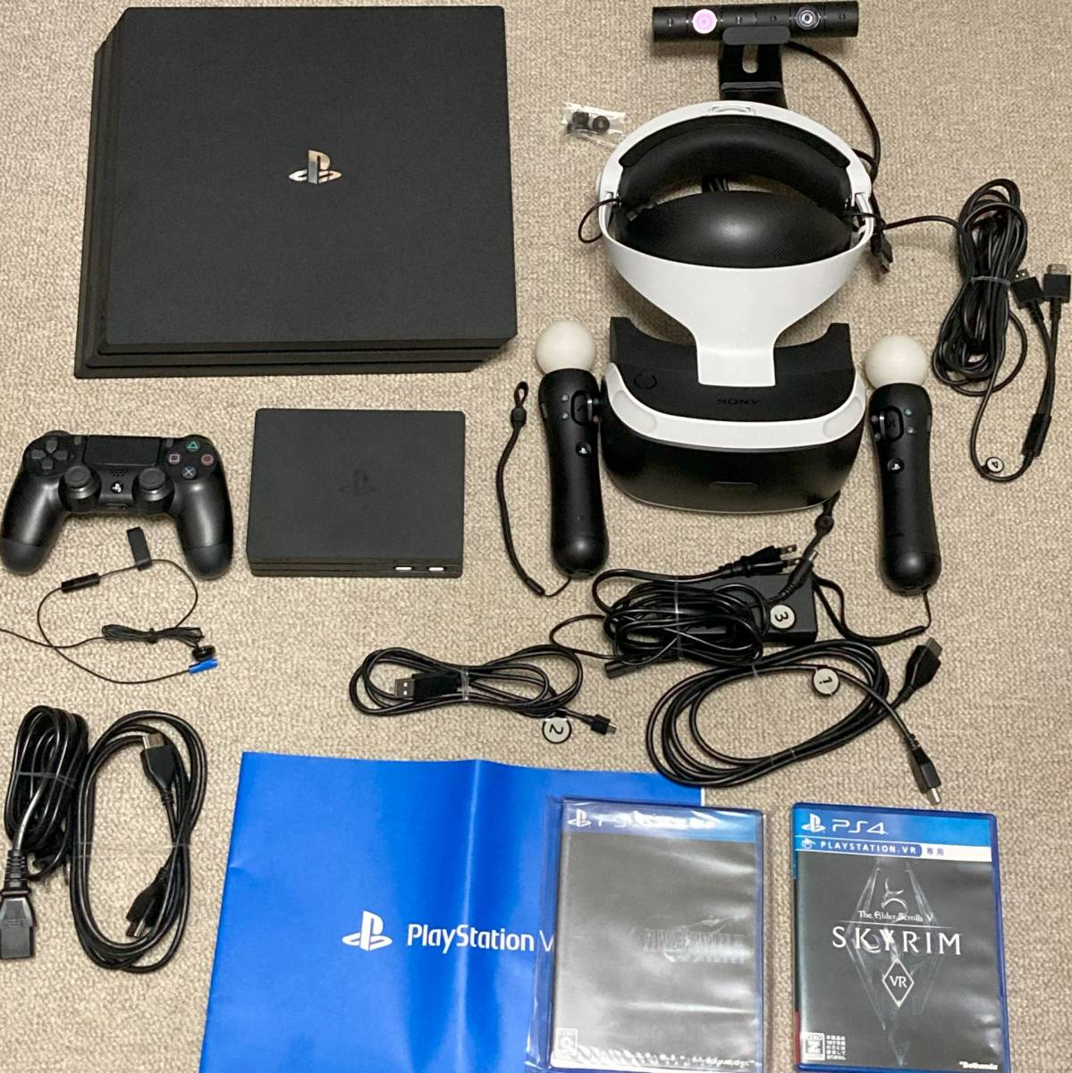 PSVR＋PS4本体＋ソフト セット PlayStation 4 Pro CUH-7100B PS4 CUHJ 