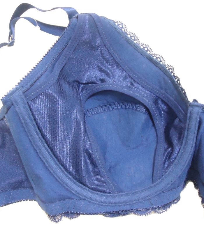 I90* navy [ rose ma dam ] maternity strap open full cup bra bra ( wire entering ) new goods [ large size ]