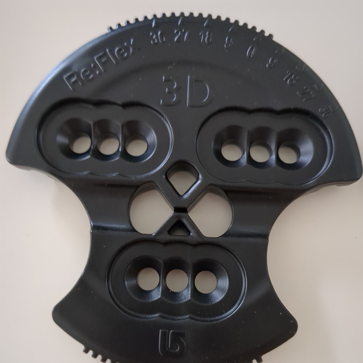 新品未使用 BURTON Re Flex バートン リフレックス 3Dディスク 新品未使用 BURTON Re Flex バートン リフレックス 3Dディスク