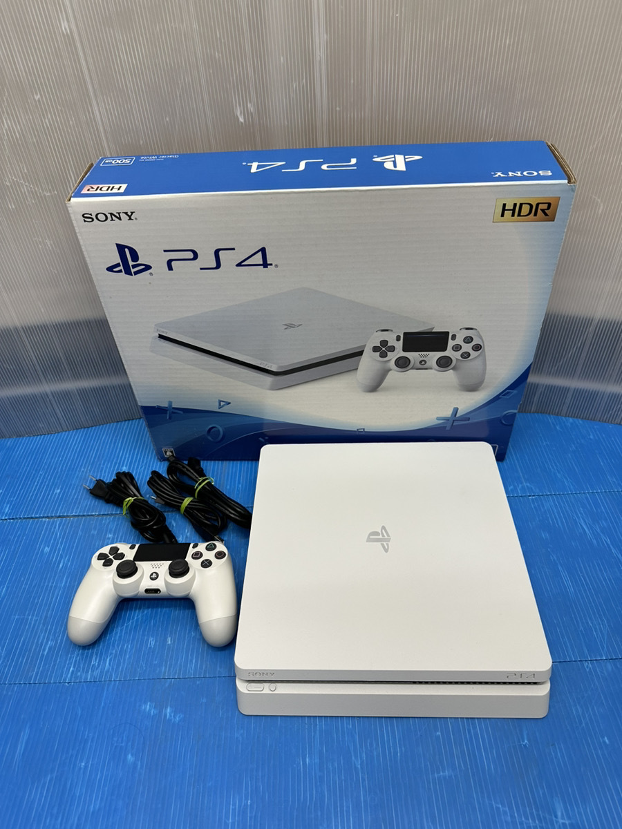 SONY PS4 本体 CUH-2200A 500GB ホワイト 美品-