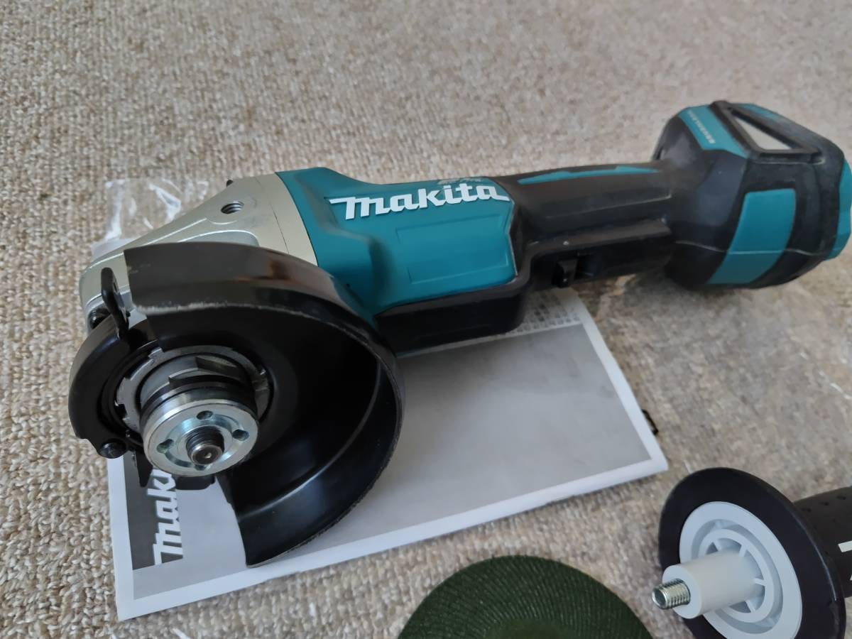 トップ マキタ 14.4V 充電式ディスクグラインダー 本体のみ GA407DZ