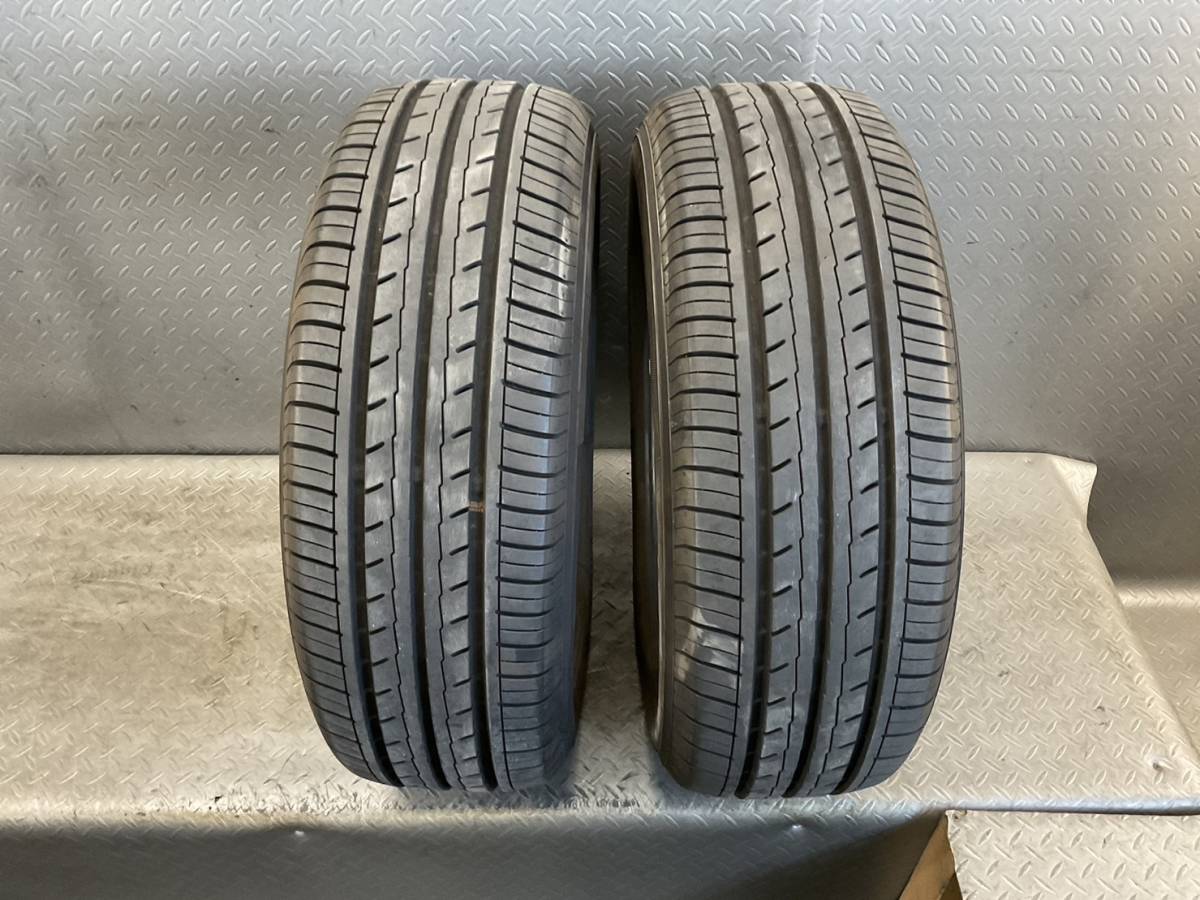 H62★　タイヤ2本セット　215/60R16　ヨコハマ ブルーアース ES32　22年37週/39週　残り溝4㎜(７分山以上)　★_画像3