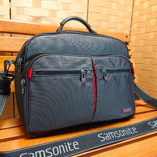 【極美品】Samsonite サムソナイト ショルダーバッグ 鞄 かばん メンズ_画像1