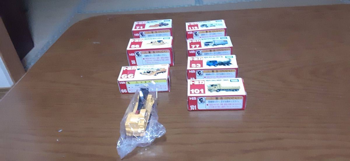 トミカ　トラック　重機車両