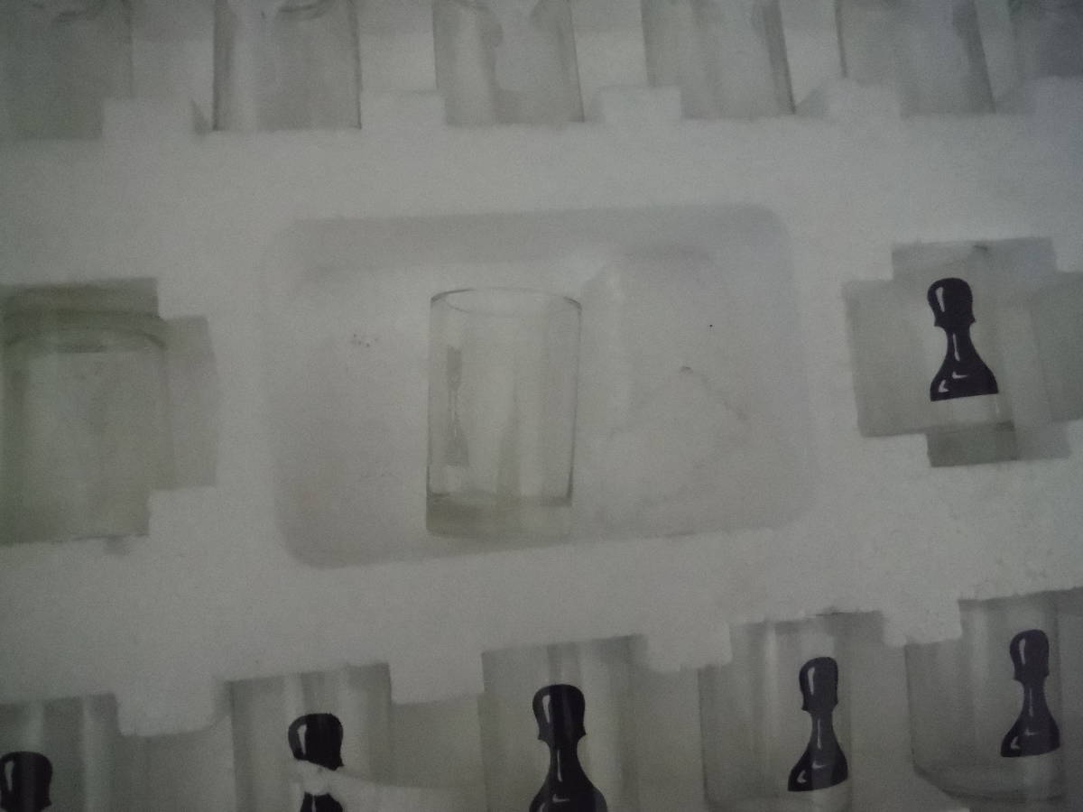 ガラス製 チェス 酒飲み野ためのチェス　ボード　未使用　_画像7