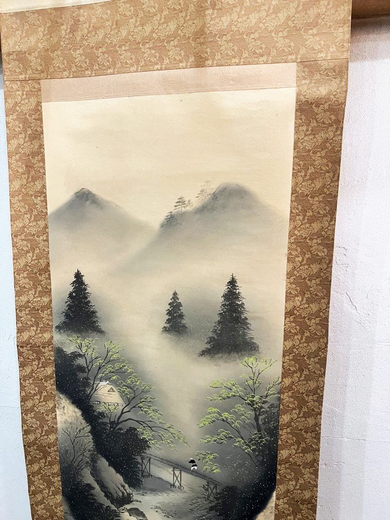 秀山 掛け軸 風景画 日本画 掛け軸 美術品 骨董品 古美術 共箱付き_画像2