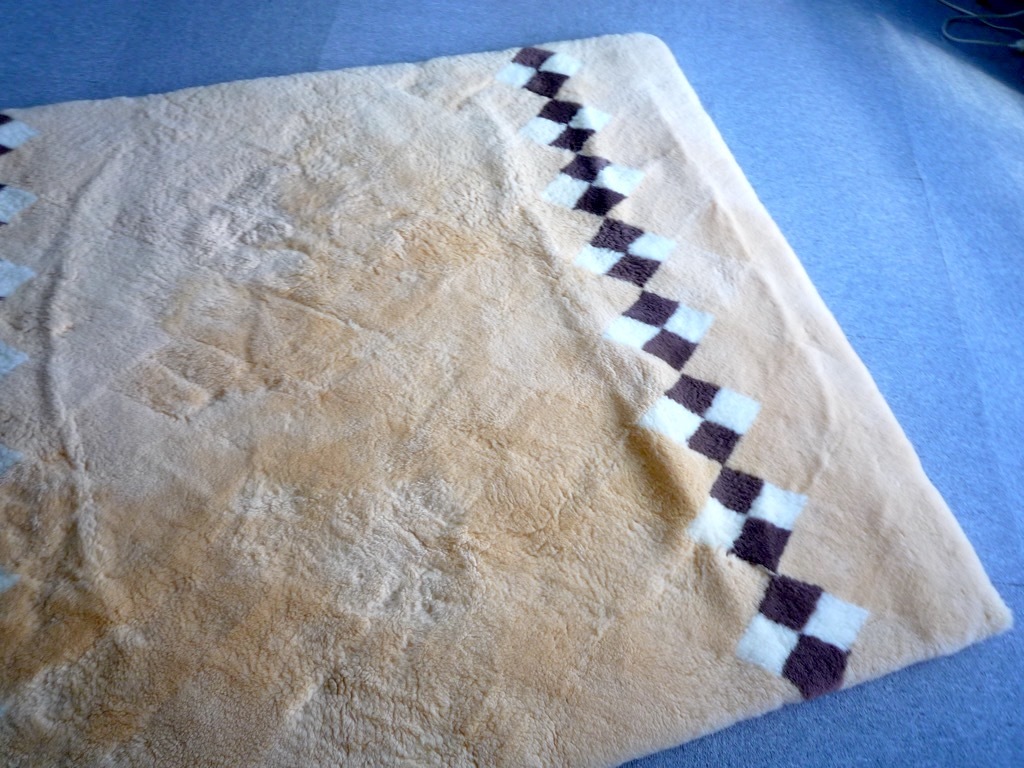 昭和西川 ニチロ ムートンシーツ クイーンサイズ 160x200cm 毛足 昭和西川 ニチロ ムートンシーツ クイーンサイズ 160x200cm 毛足