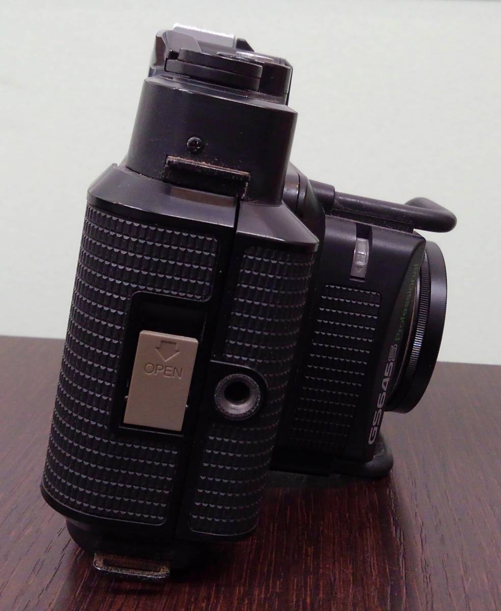 決算大特価セール 【7652】 FUJI GS645S PROFESSIONAL / EBC FUJINON W 60mm 1:4 / フジ 中判 カメラ 動作未確認 ジャンク 現状品 2点まで同梱可