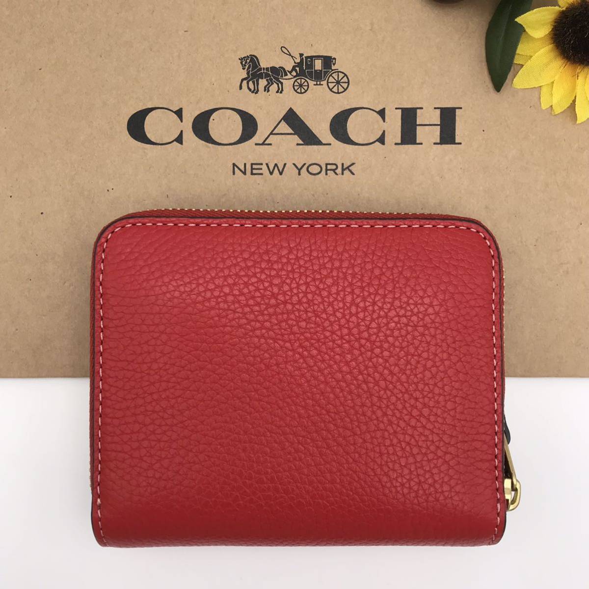 COACH 財布 ★大人気★ ビルフォールド ウォレット レキシー スポーツレッド CF832 B4PJ6 新品_画像2