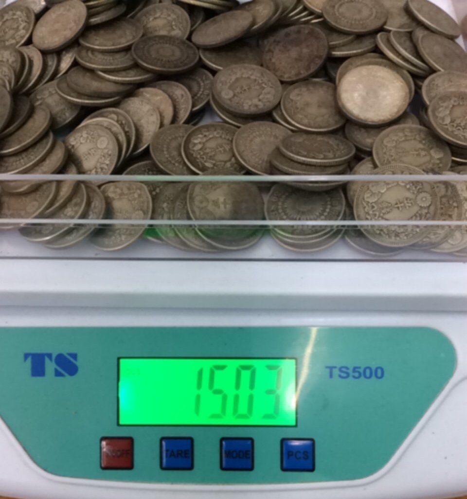 古銭】1円~ 旭日50銭銀貨 149枚まとめて おまとめ 大量 50銭 銀貨
