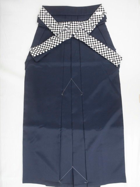 新品　0015　卒業式袴　Lサイズ　紺　市松　小難有り（レターパック不可）
