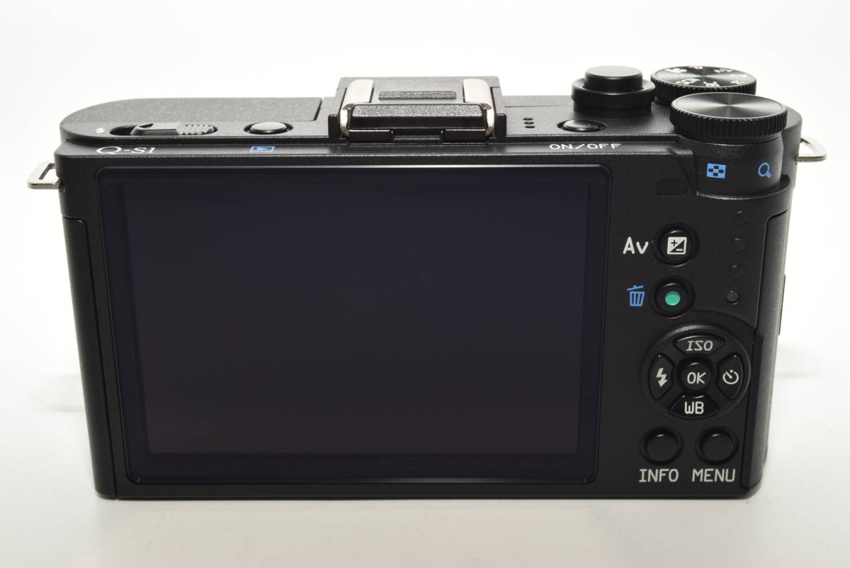 22372円 【驚愕の3ショット!】 PENTAX ミラーレス一眼 Q-S1 22372円 【驚愕の3ショット!】 PENTAX ミラーレス一眼 Q-S1