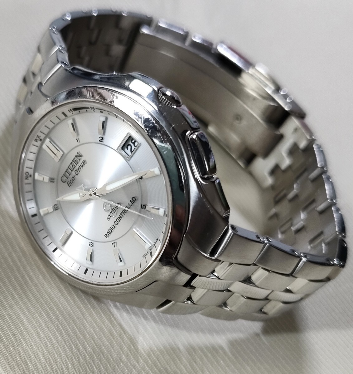 稼働品 シチズン アテッサ デュラテクト エコドライブ 定価66,000円 CITIZEN 電波ソーラー腕時計 チタン腕時計 ATD53-2682_画像1