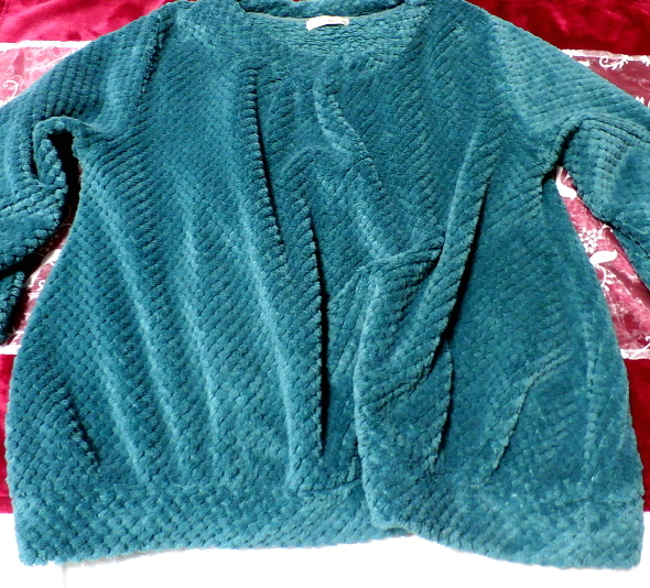 深緑のふわふわ長袖/セーター/ニット/トップス Dark green fluffy long sleeves/sweater/knit/tops