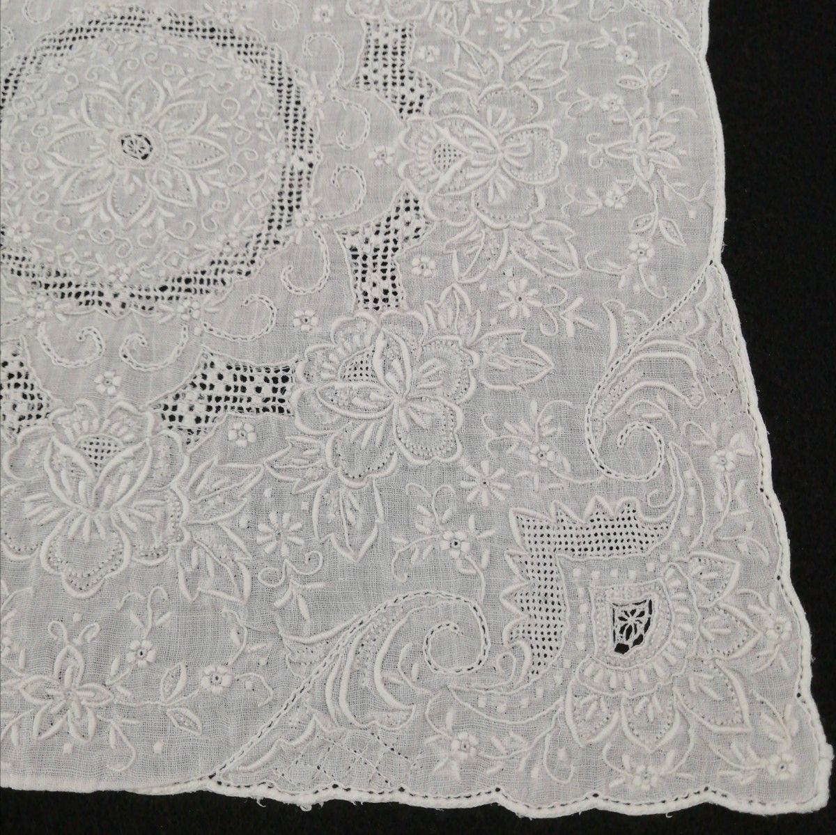 7 スワトウ 花 ハンカチ 手刺繍 汕頭|Yahoo!フリマ(旧PayPay 7 スワトウ 花 ハンカチ 手刺繍 汕頭|Yahoo!フリマ(旧PayPay