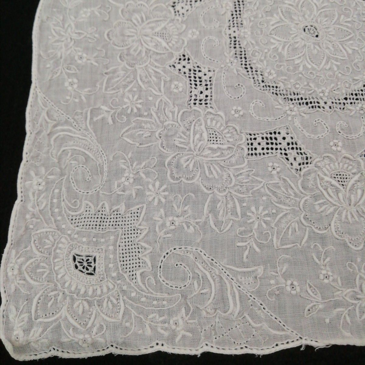 7 スワトウ 花 ハンカチ 手刺繍 汕頭|Yahoo!フリマ(旧PayPay 7 スワトウ 花 ハンカチ 手刺繍 汕頭|Yahoo!フリマ(旧PayPay