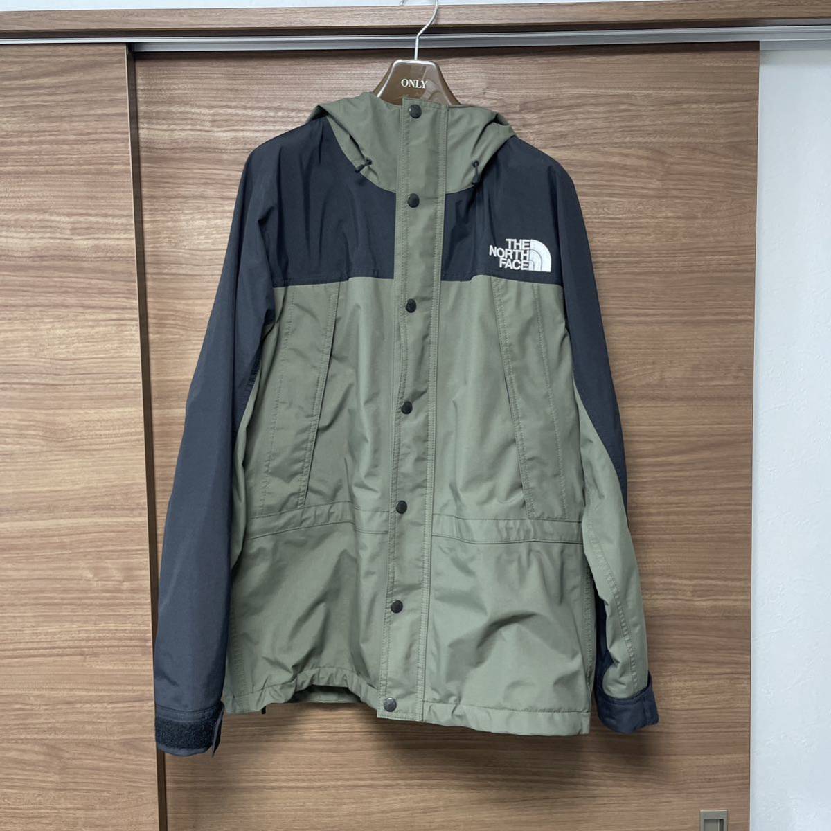 保障できる】 THE NORTH FACE メンズ マウンテンライトジャケット