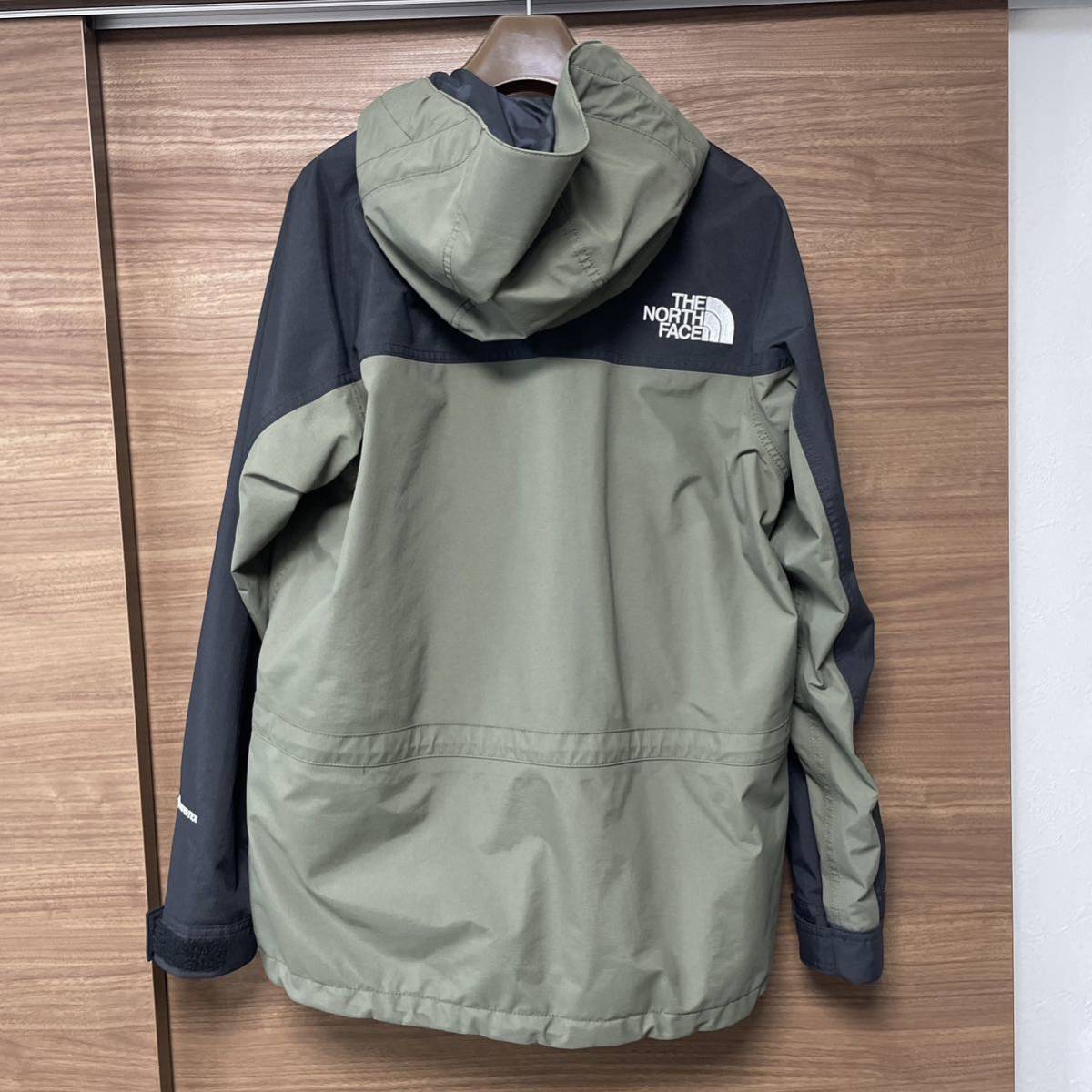 殿堂 THE NORTH FACE メンズ マウンテンライトジャケット ニュートープ