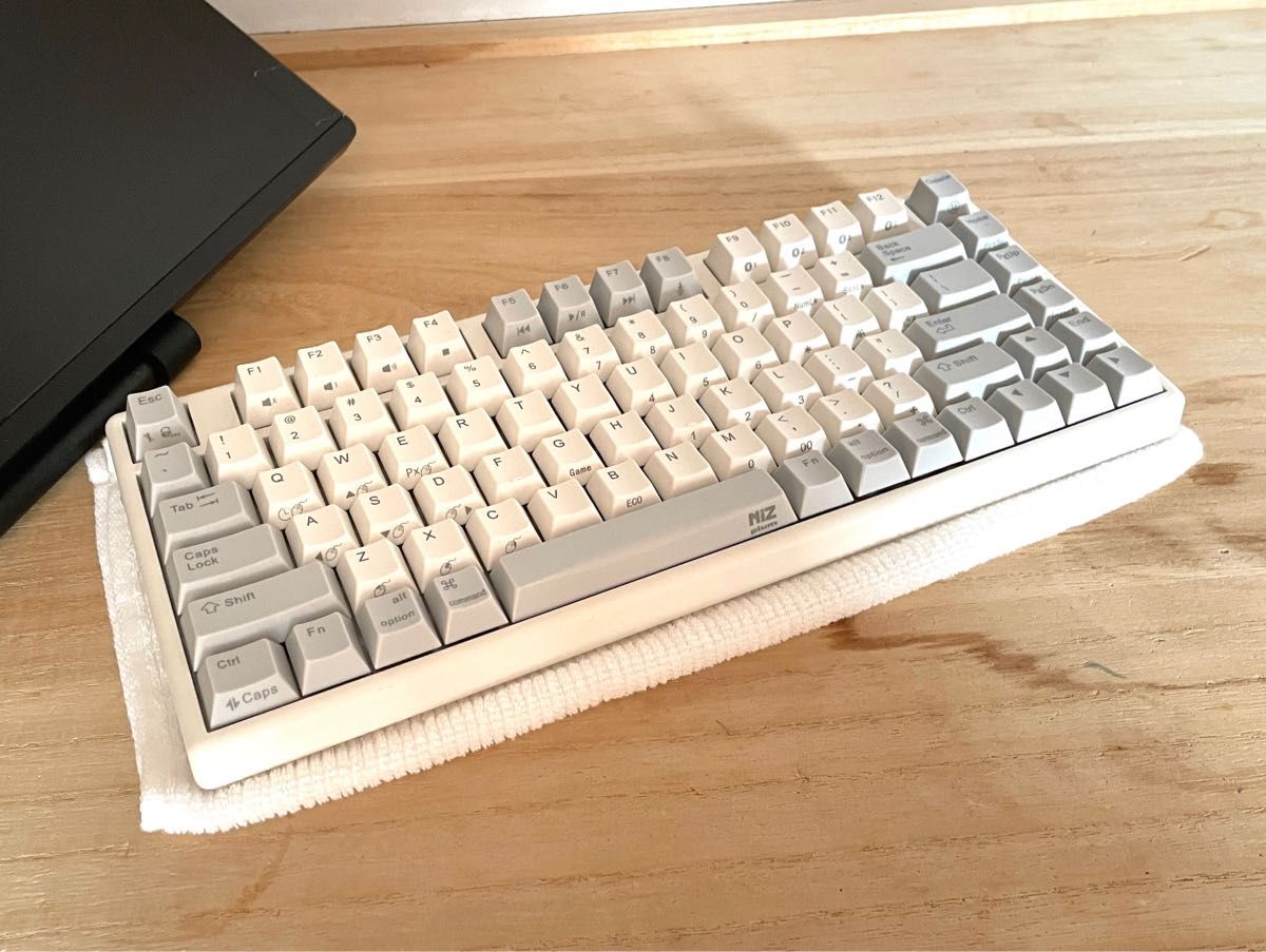 Niz Plum 84 白 35g|PayPayフリマ