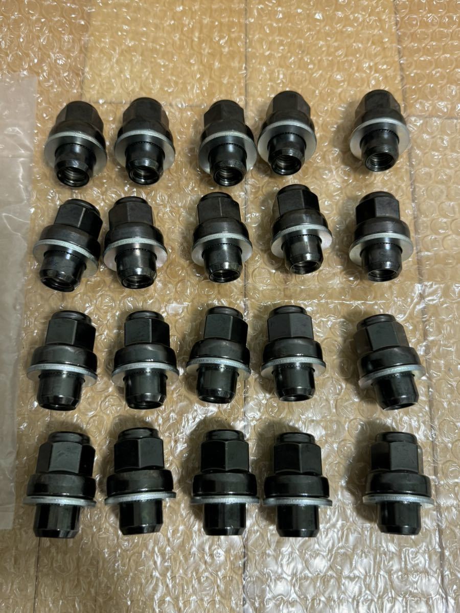 ☆未使用品☆ プリウス 60系 トヨタ純正 ホイールナット 平座 20 ☆未使用品☆ プリウス 60系 トヨタ純正 ホイールナット 平座 20