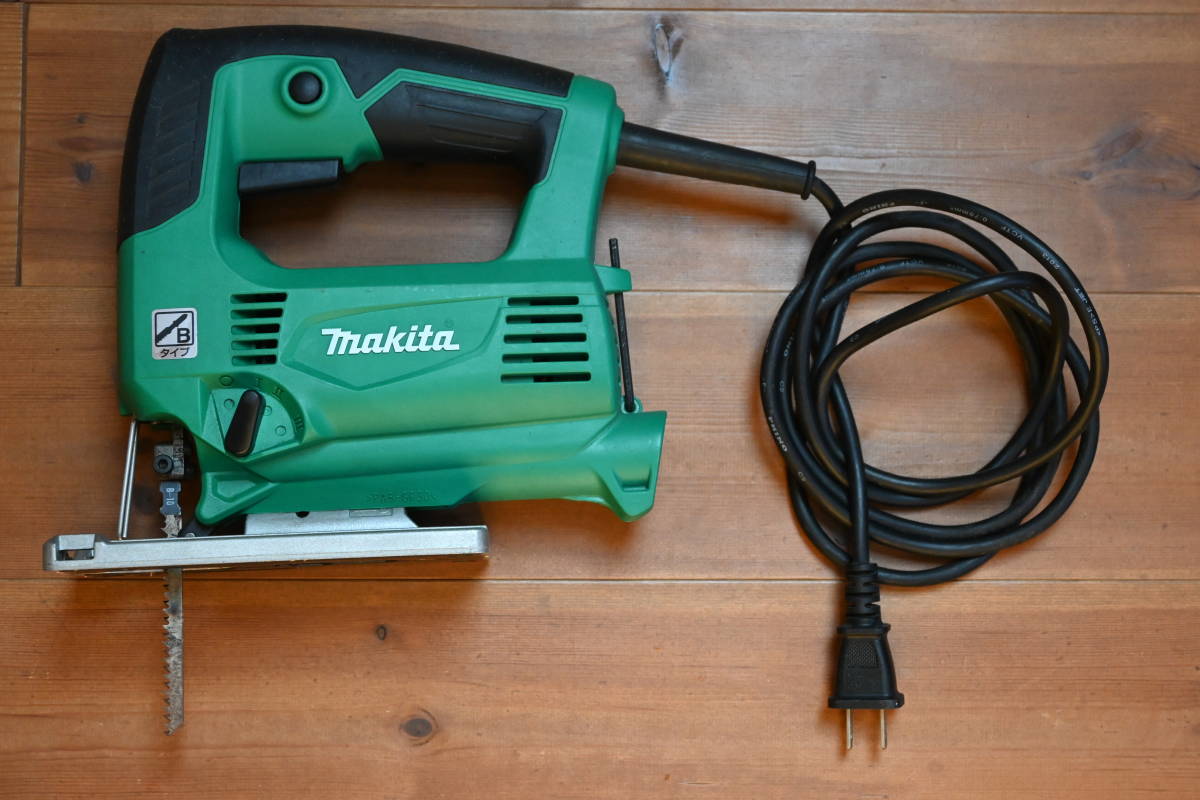 DIY マキタ ジグソー M421 MAKITA 最近まで使用し動作確認済み DIY マキタ ジグソー M421 MAKITA 最近まで使用し動作確認済み