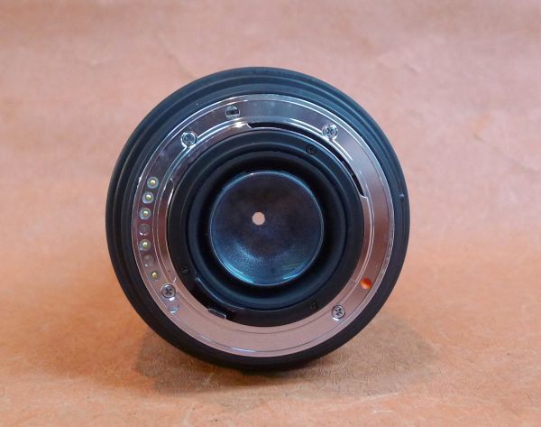 j089 SIGMA レンズ 70-300mm 1:4-5.6 DL MACRO オートフォーカス サイズ：約 直径6×高さ13～18ｃｍ /60_画像5