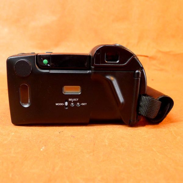 j460 OLYMPUS IZM300 AF コンパクトフィルムカメラ ケース付 サイズ:幅約13cm 高さ約8cm 奥行約11cm/60_画像7