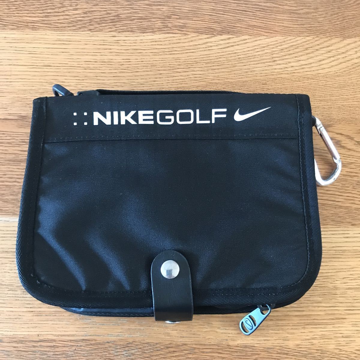 ナイキゴルフ ブックタイプラウンドポーチ 黒系 美品 送料込 ナイキゴルフ ブックタイプラウンドポーチ 黒系 美品 送料込