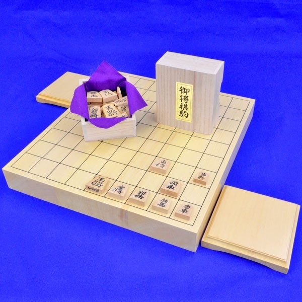 将棋セット　ヒバ1寸5分卓上将棋盤セット【特売品】(将棋駒黄楊錦旗彫駒)【囲碁将棋専門店の将碁屋】_画像1