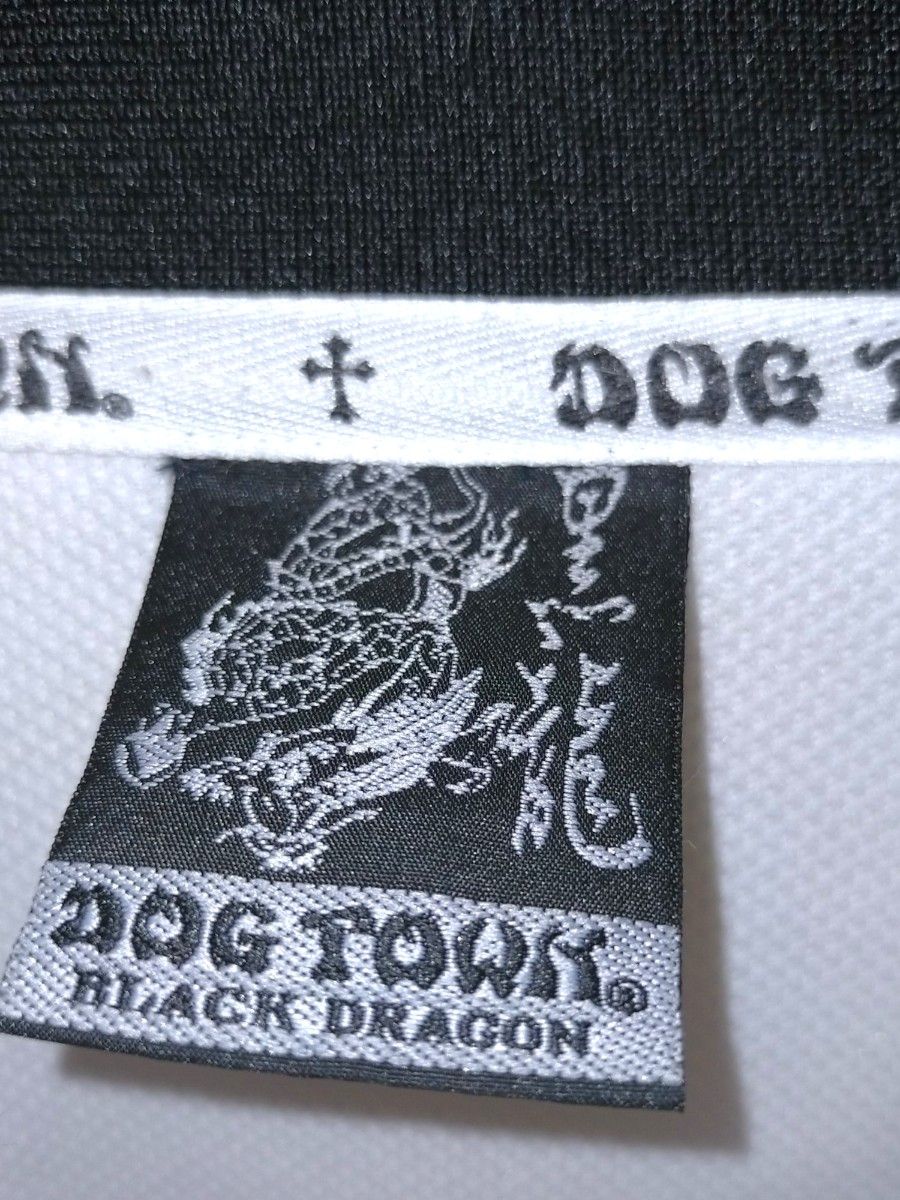 DOG TOWN BLACK DRAGON サイドライン ロゴ刺繍 XLサイズ DOG TOWN BLACK DRAGON サイドライン ロゴ刺繍 XLサイズ