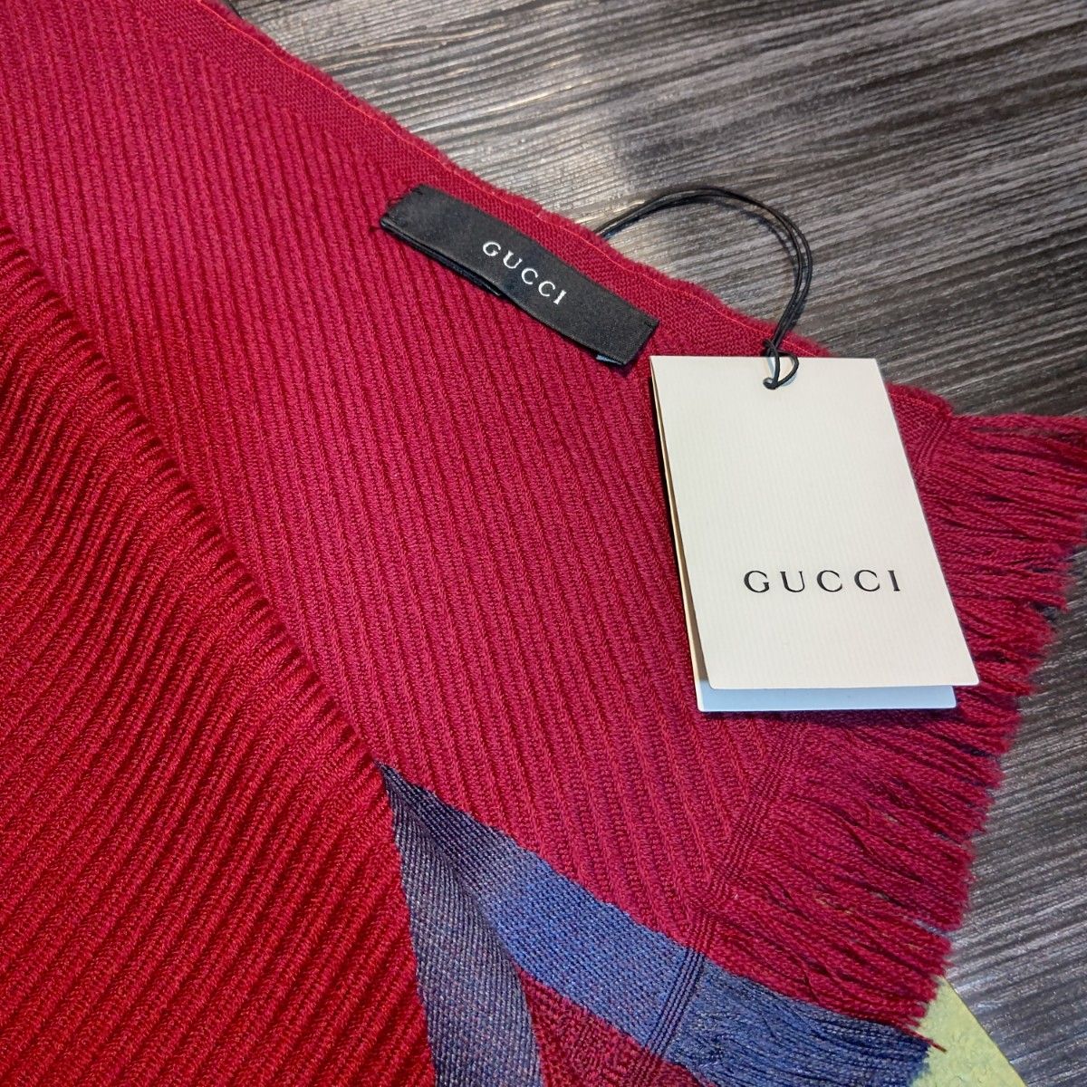 ★極希少カラー★美品箱付き★最高級ウール GUCCI マフラー ストール ★ワインレッド、ボルドー★