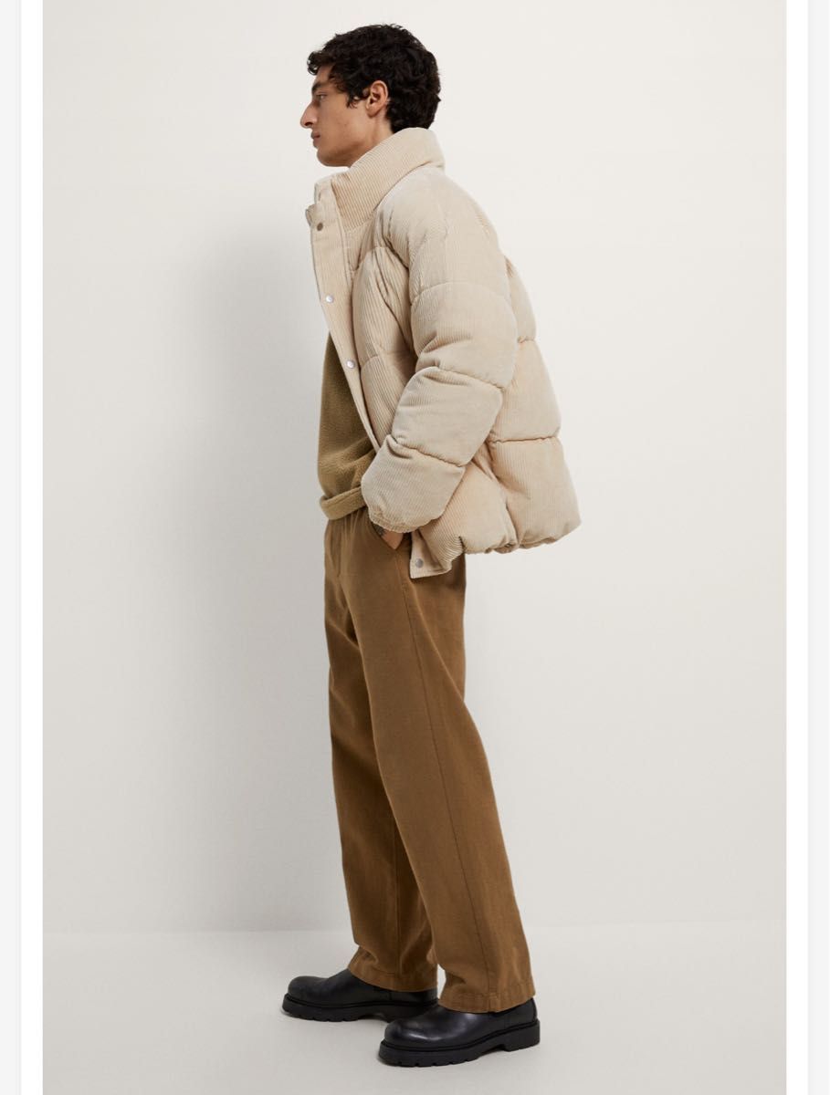 ZARA コーデュロイ パフジャケット ホワイトベージュ M 美品 ZARA コーデュロイ パフジャケット ホワイトベージュ M 美品