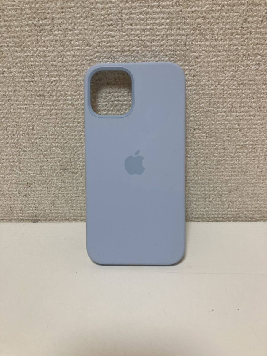 美品 iPhone12 純正 シリコンケース クラウドブルー MagSafe アップル アイフォン_画像1