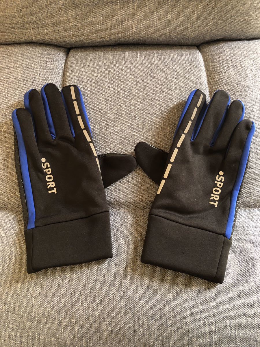 新品　防風防水 ３層素材高性能手袋　ブラック／ブルー　フリーサイズ_画像1
