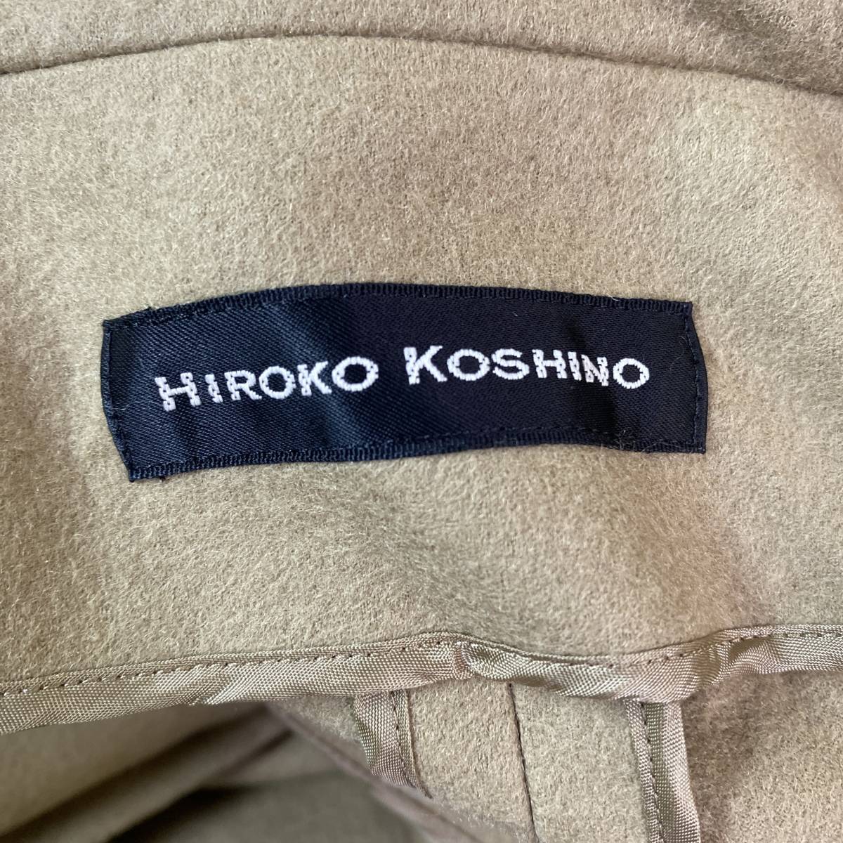 S781 HIROKO KOSHINO ヒロコ コシノ レディース ジャケット 長袖 カジュアル 38 ベージュ 無地 ウール 万能 _画像5