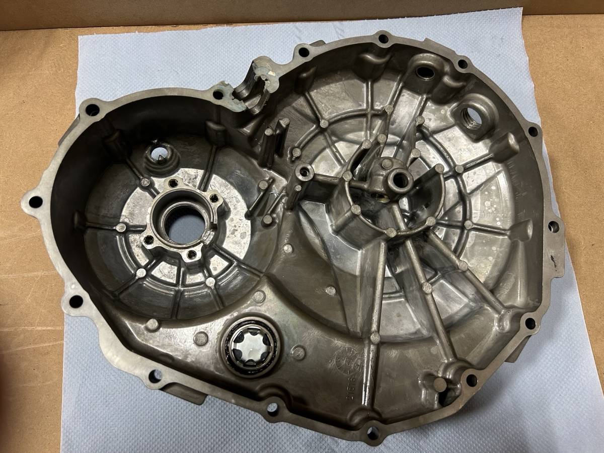 WB187》HONDA CB400SF CB400SB 純正 クランクケースカバー 右 WB187》HONDA CB400SF CB400SB 純正 クランクケースカバー 右