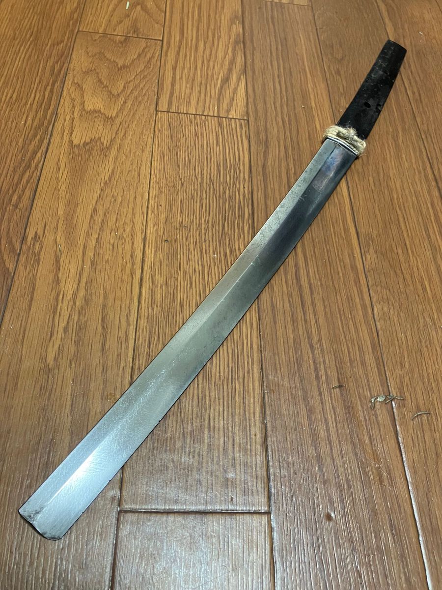 脇差の残欠 全長59cm鎬造 剣鉈 自作ナイフなどに 刃はついていま 脇差の残欠 全長59cm鎬造 剣鉈 自作ナイフなどに 刃はついていま