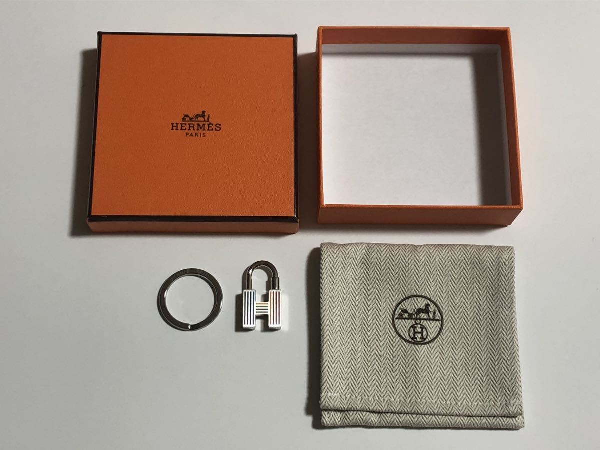 良品 HERMES キーホルダー 《クイズ・レインボー》 カデナ エルメス