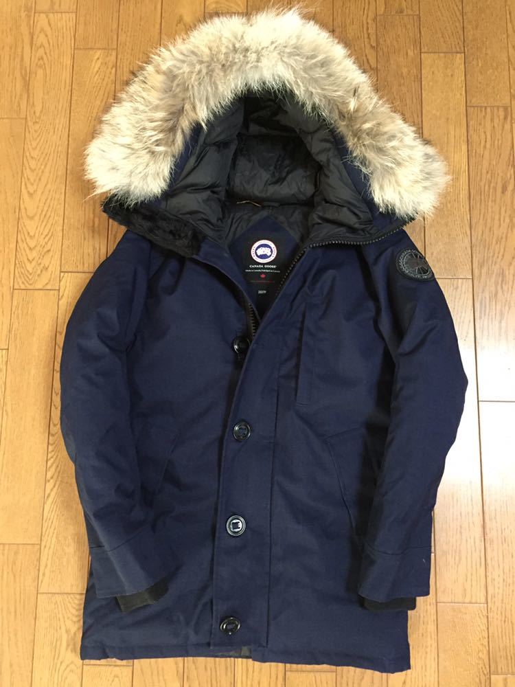 CANADA GOOSE EDIFICE 別注 ネイビー Mサイズ-