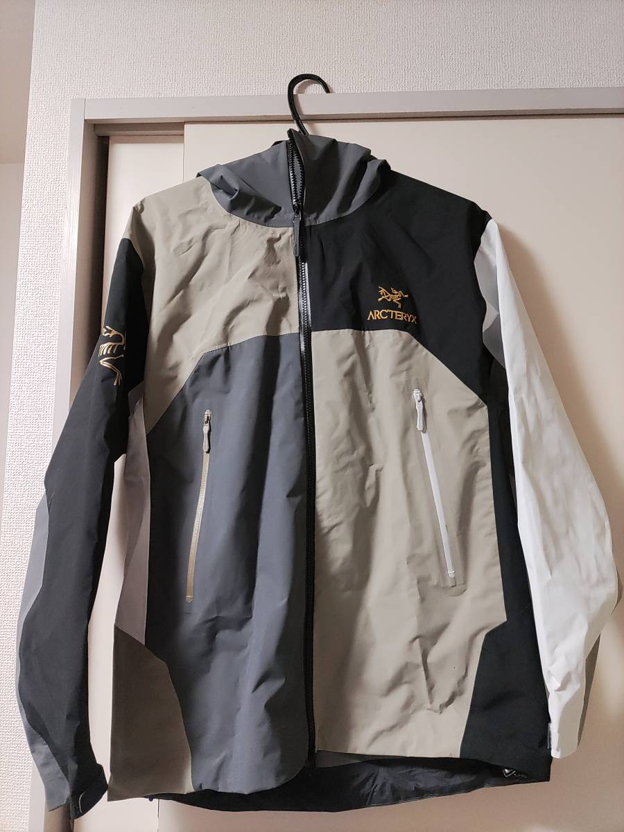 ARC'TERYX x BEAMS 別注BETA JACKET LサイズGORE-TEX アークテリクス